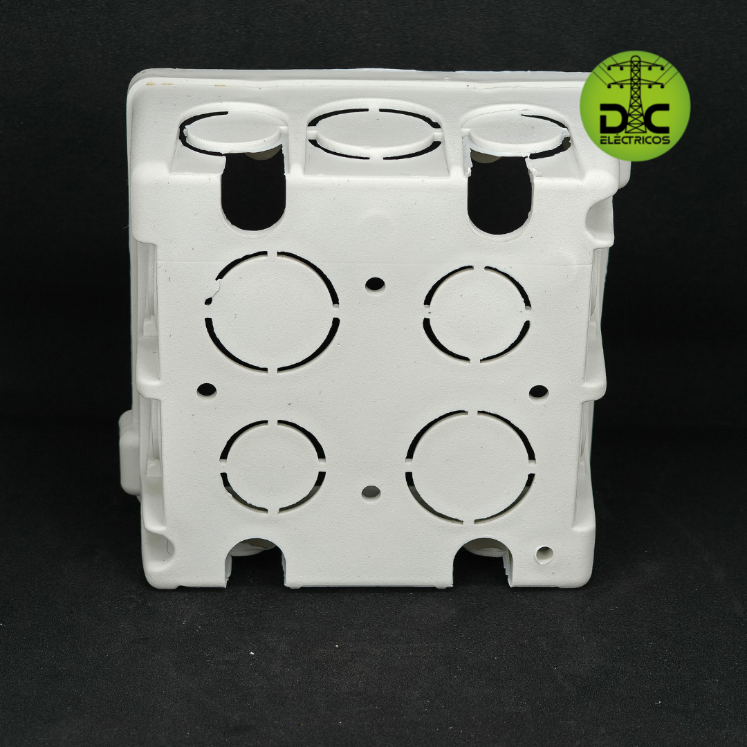 caja pvc 2400 (4x4)
