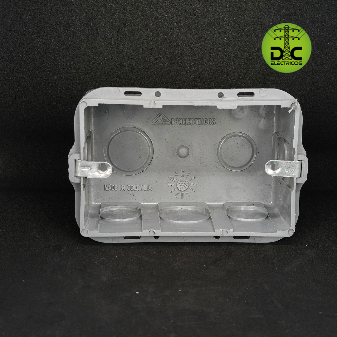 caja pvc 2400 (4x4) proelectricos